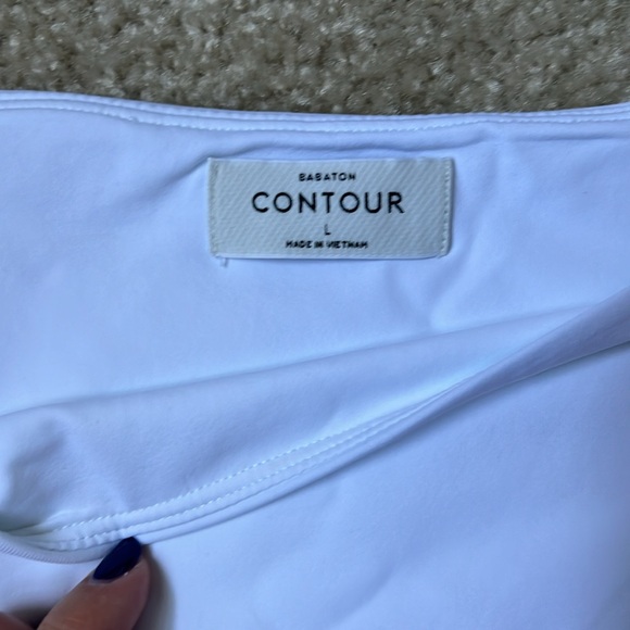 Aritzia Contour Squareneck Longsleeve Bodysuit - Picture 6 of 7